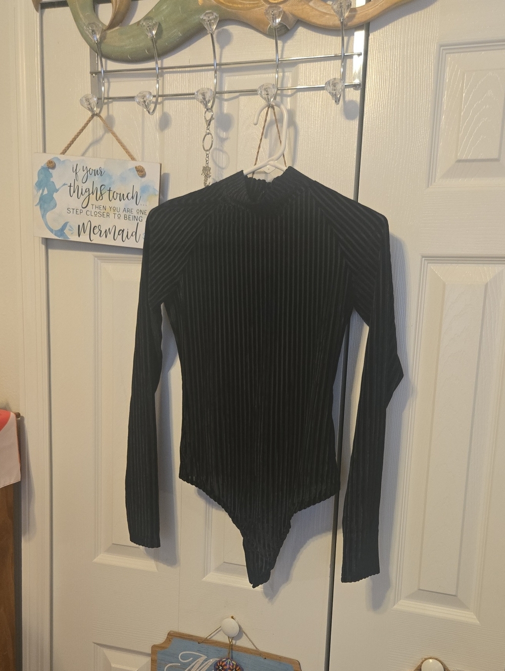 Lulu's Black Ribbed Long-Sleeve Bodysuit